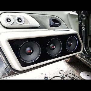 Meet your Posher, Dion